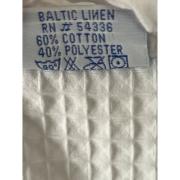 Celebrity Cruises White Waffle Weave Robe Baltic Linen Cotton Blend Belted Spa B - Picture 4 of 6
